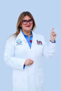 Dra. Ivania Nasr, Médico Internista Oncólogo, Director Médico en Grupo Helitac