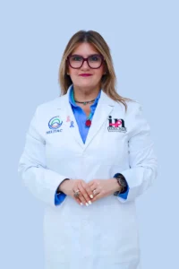 Dra. Ivania Nasr, Médico Internista Oncólogo, Director Médico en Grupo Helitac